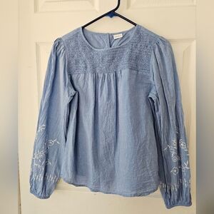 Chic Light Blue Women's Blouse with Embroidery